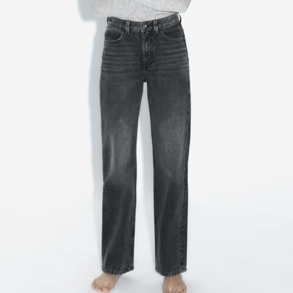 Zara Denim - Zara High-Waisted Full Length Z1975 Straight Leg Jeans in Washed Black